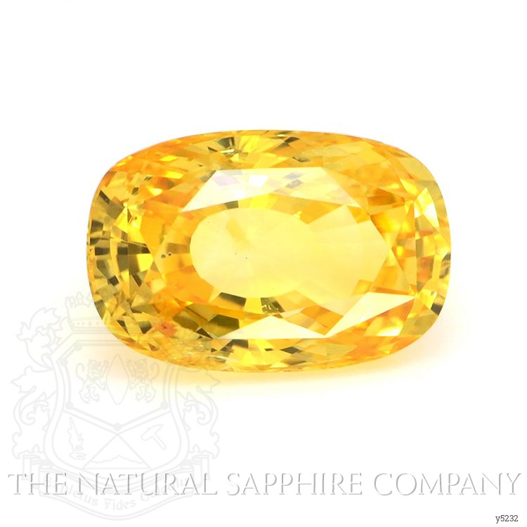 Beautiful ring and the most beautiful jewelery box ever!