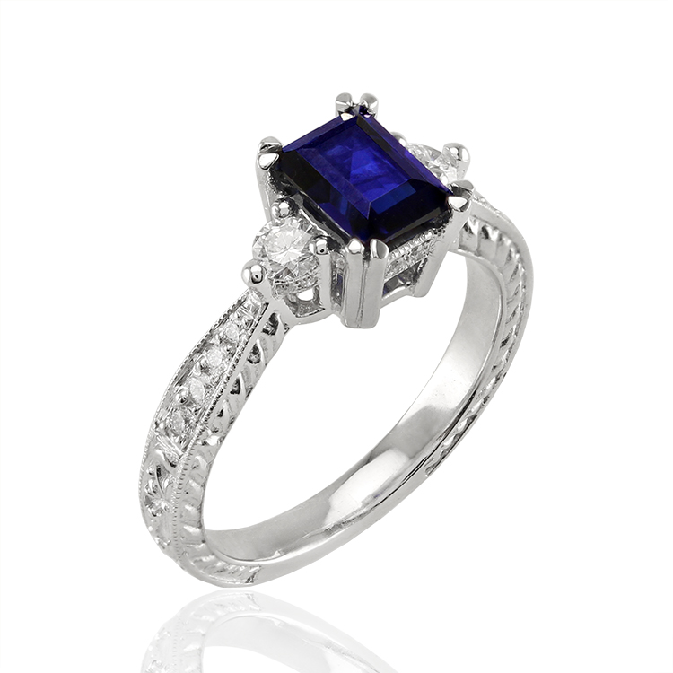 Beautiful Blue Sapphire Ring!